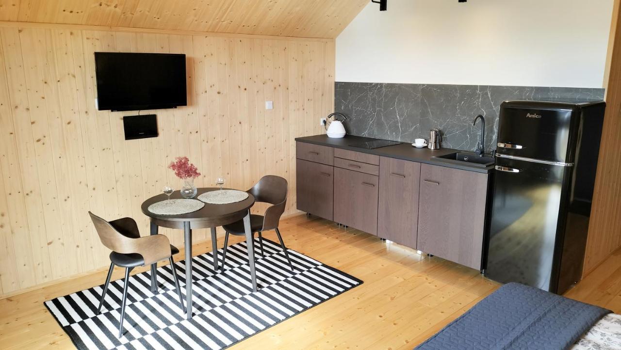 Dzikie Lisko - Apartament Z Klimatyzacja Леско Екстериор снимка